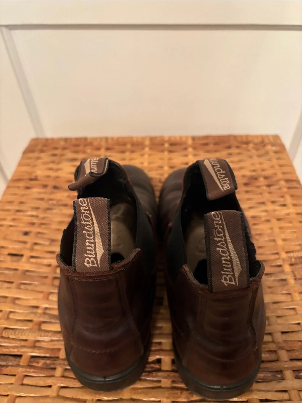 Unisex Brown Leather Blundstone Chelsea Boots